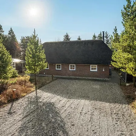 Holiday home 3 Bedroom Beautiful In Norre Nebel