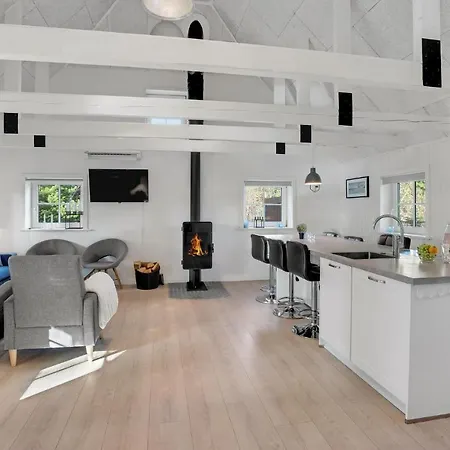 Three-bedroom In Vakantiehuis