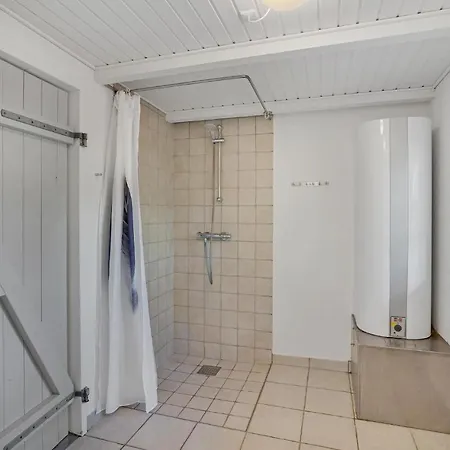 Holiday home 3 Bedroom Beautiful In Norre Nebel