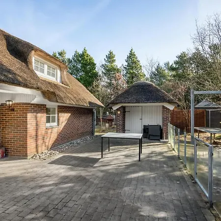 Three-bedroom In Vakantiehuis