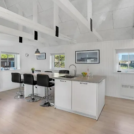 3 Bedroom Beautiful In